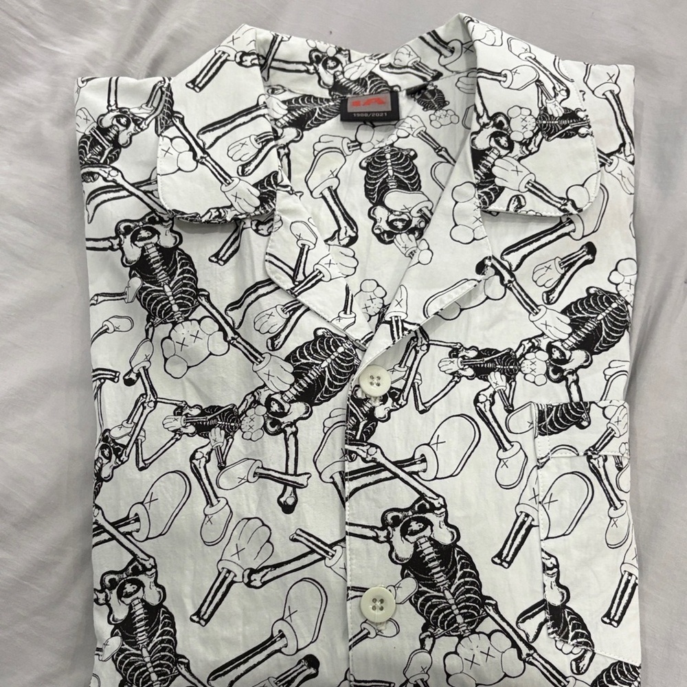 KAWS X infinite archives pajama top